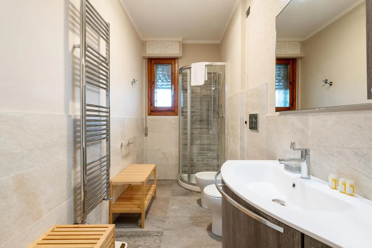 Comfortable Flat With Terraces Firenze 0*,  Italia
