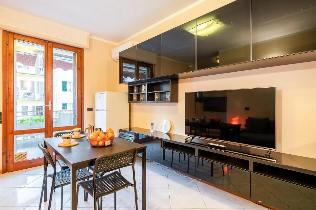 Comfortable Flat With Terraces Florencja