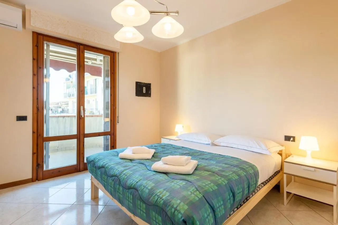 Comfortable Flat With Terraces Florence 0*,