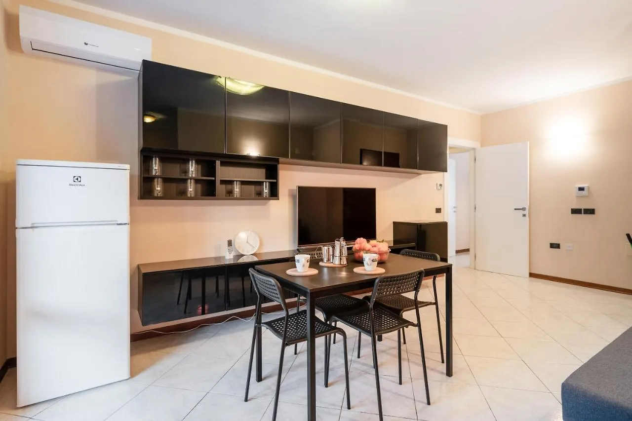 Comfortable Flat With Terraces Florence Appartement