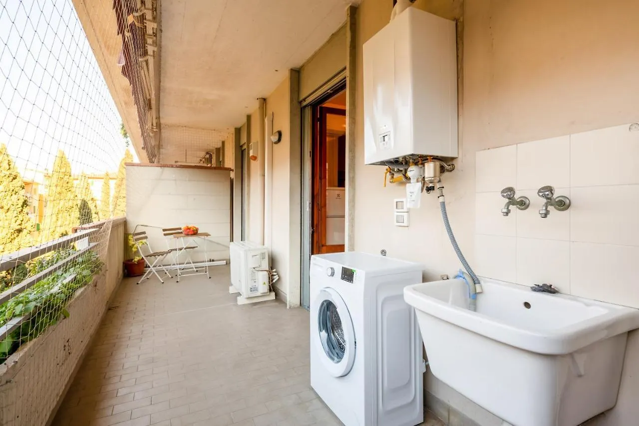 Comfortable Flat With Terraces Florence Appartement